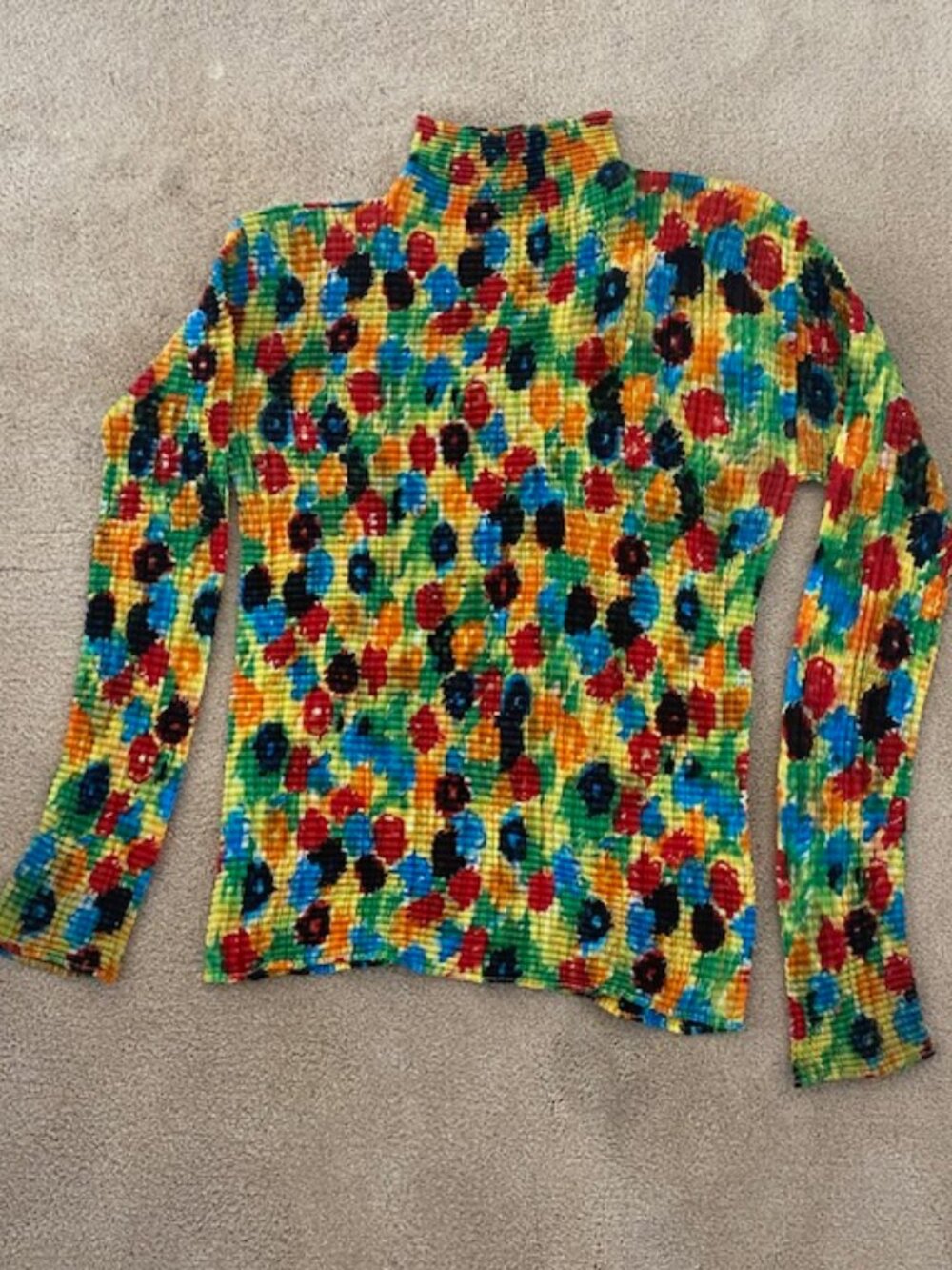 Issey Miyake Iconic Pleats Please top, size M